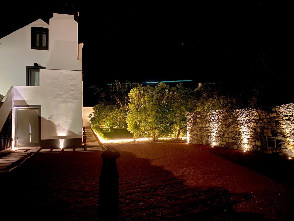 Nature & Sea - Casa Vinhateira East Duplex Caloura Kültér fotó